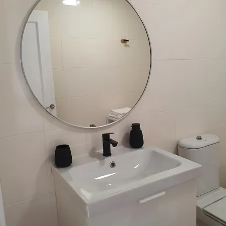 A Caron De Fefinans Apartmán *